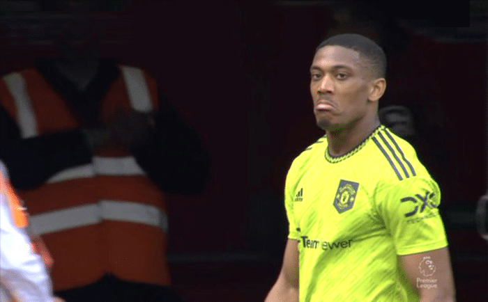 曝维拉欲从曼联签马夏尔，先租一年再买断！滕哈格可省1300万年薪