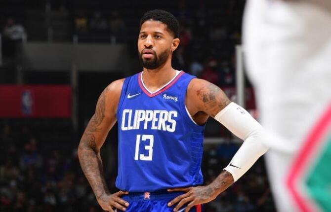 1.8亿+1.8亿，都当了观众！1075亿首富看走眼，比湖人还惨