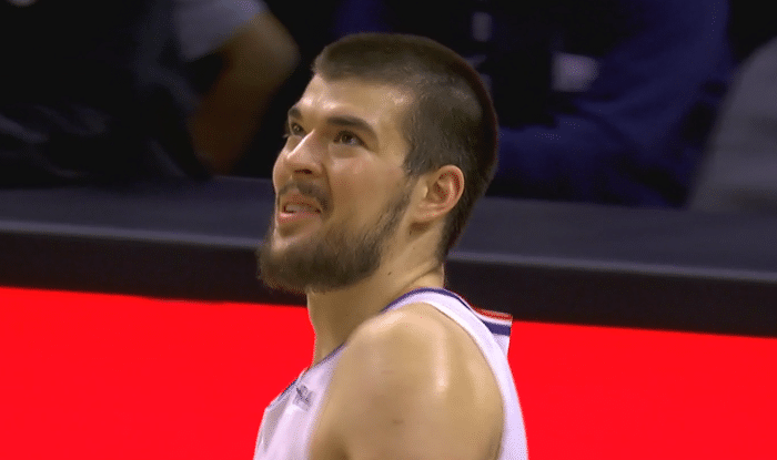 16分逆转+超级冷门！摆烂队交易后首胜，夺冠大热末节大崩盘