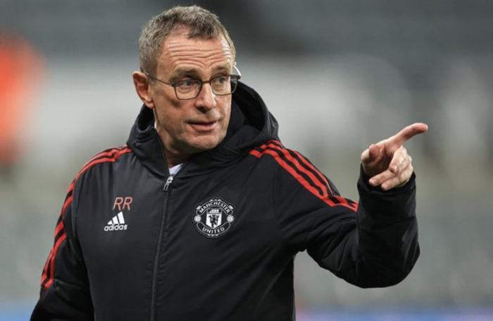 朗尼克称曼联重建只需两年，比利物浦更快！做客安菲尔德志在3分