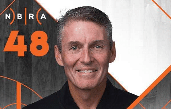 福斯特引争议！被指偏向热火：约基奇波特被坑，洛瑞搂人不吹