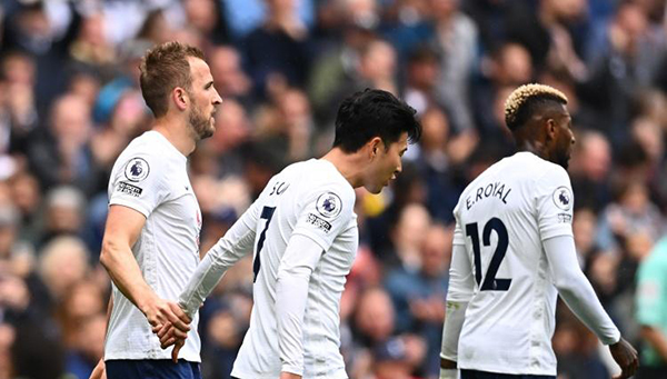 詹俊：下赛季利物浦切尔西面临重建 热刺想重返争四行列难度很大