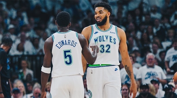 爱德华兹被打脸，欧文东契奇率队连胜，西决局势一边倒