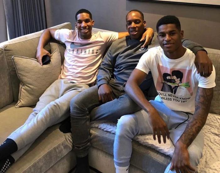 曝拉什福德去年拒绝大巴黎40万周薪！将在曼联拿到，收购有助加薪