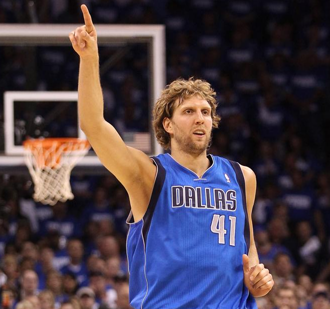 德克诺维茨基强在哪里？德克诺维茨基退役了吗？