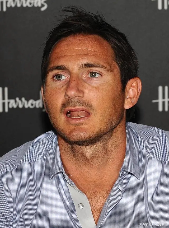 电讯报：前切尔西主帅兰帕德成为格拉斯哥流浪者队目标之一