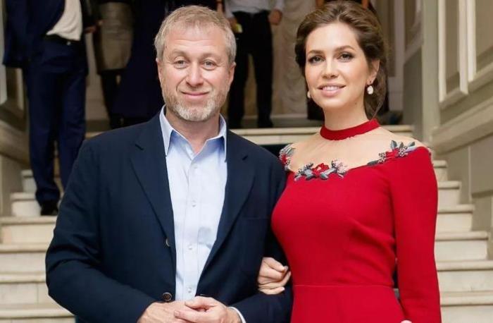 市值疯涨位居全球第七，2.3亿买下切尔西的富豪阿布如今赚到多少？