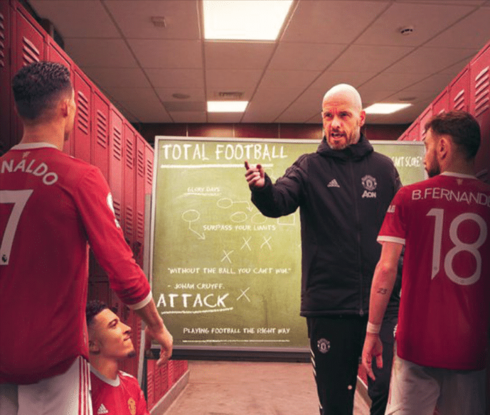 曼联更衣室大部分球员支持滕哈格！拉什福德想留下，要求提升地位