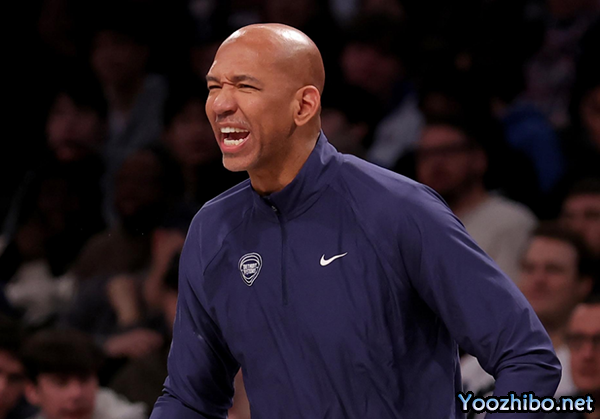 NBA又现重大漏判！裁判正式承认犯错：迪文撞倒汤普森确实犯规