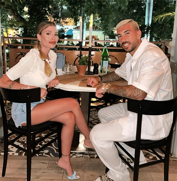 意大利国足告捷 太太团成欧洲杯最美风景