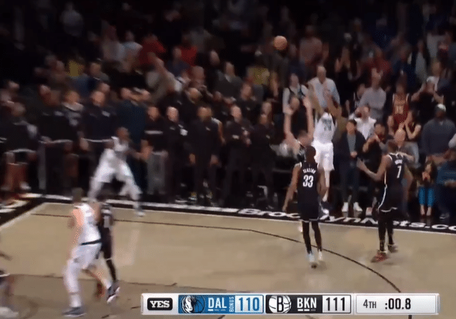 绝杀反绝杀！丁威迪手刃旧主，怒吼观众疯狂庆祝，杜兰特苦笑离场