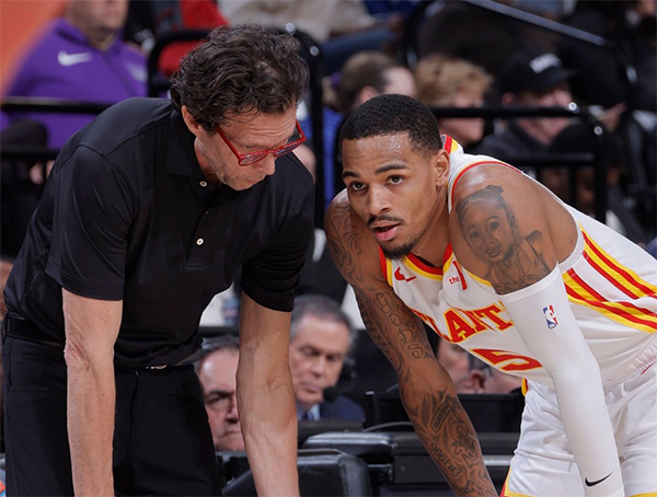 曝老鹰主帅劝说球队留下穆雷 湖人对里夫斯要价曝光：一名正牌全明星