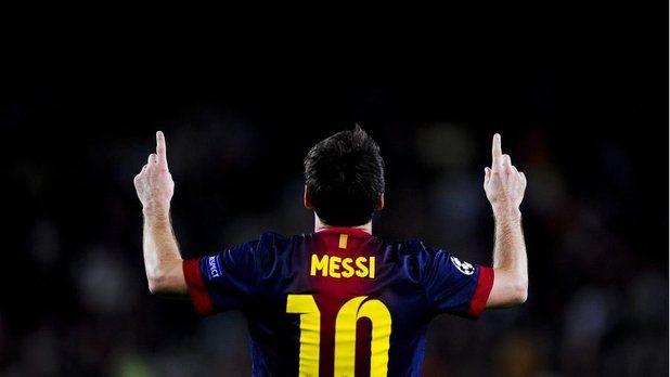 梅西决定离开巴萨的原因！巴萨球迷集结诺坎普！