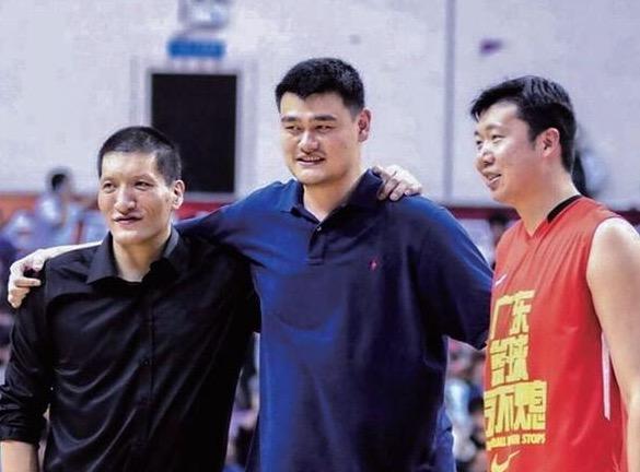 08年奥运，巅峰巴特尔为何没进入男篮名单？姚明态度或成关键