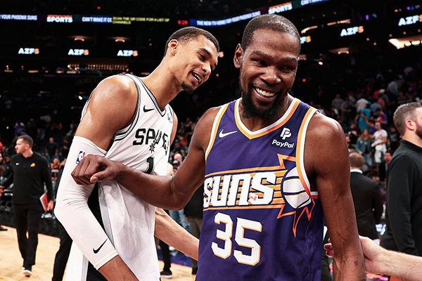 众人狂吹文班亚马！被赞上限高于詹鲨 名宿：他像杜兰特和麦迪结合体