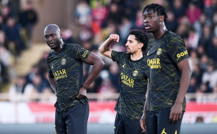 再见梅西、内马尔！大巴黎MMN解体在即，主帅偏心，姆巴佩当老大