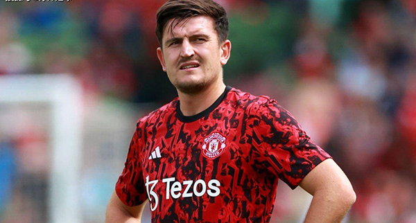 邮报:曼联不会外租马奎尔 只愿意出售球员