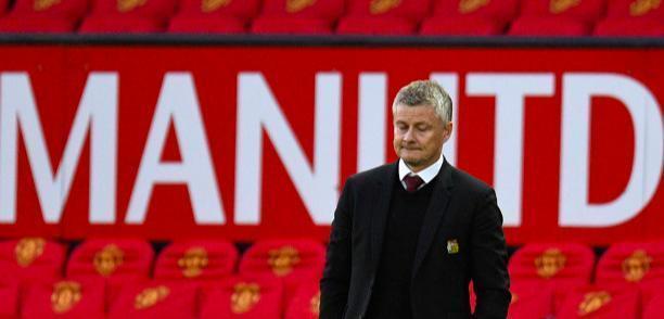 索帅带曼联11场欧冠输7场，超穆帅范加尔之和