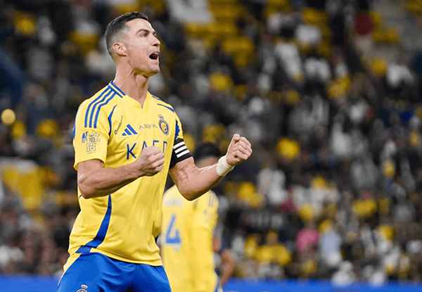 2024年度足坛盛景：C罗51场赛事 50粒进球的超强统治力