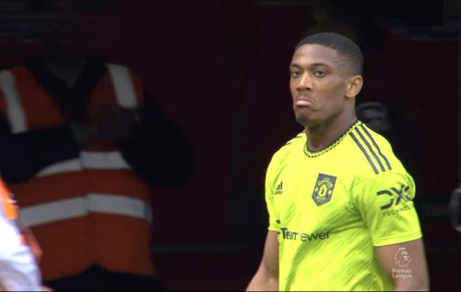 RMC：腾哈格不希望马夏尔再留在曼联了