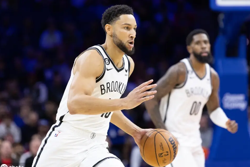 西蒙斯获许参加 5V5 训练，下赛季出战有望？