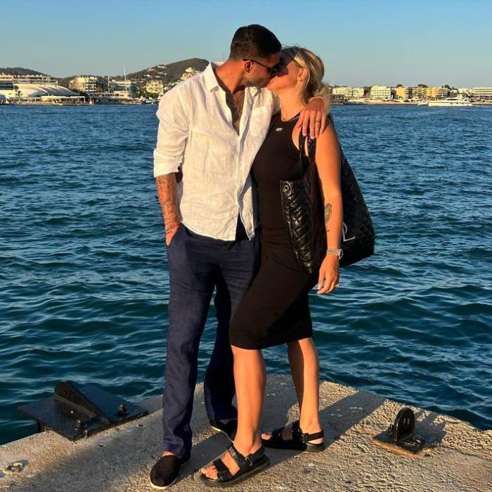 小男友被甩！旺达和二弟复合，14日去度假