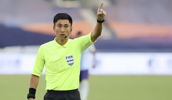 马宁入IFFHS年度最佳裁判候选 日韩澳多球员入围