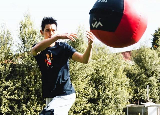 该轮到他了？G联赛得分前11位已有10人签约！林书豪：只是需要一个机会