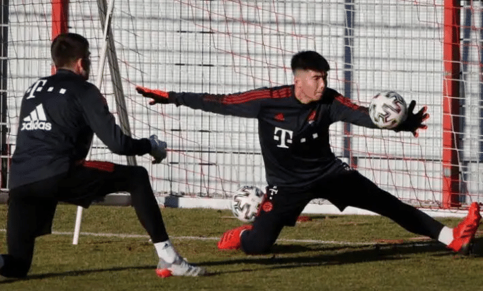 连场0-1！留洋国脚11场满勤+憾丢13球，能力达标：入奥超、冲德甲