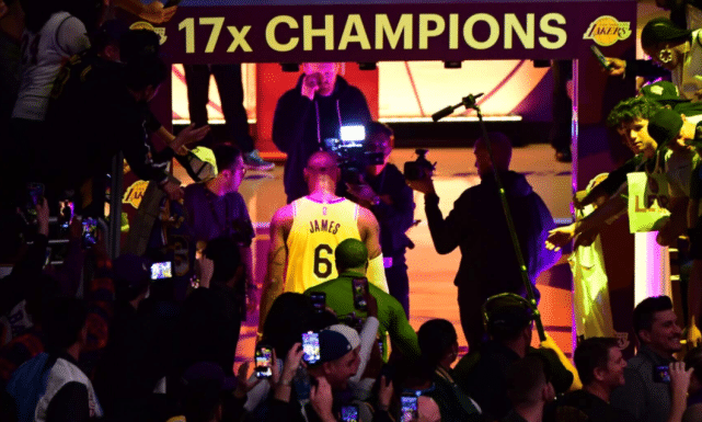 名记揭秘湖人5大内幕！威少离队已成定局，詹姆斯无意赶走佩林卡