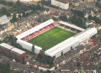 英超布伦特福德场馆-格里芬公园球场