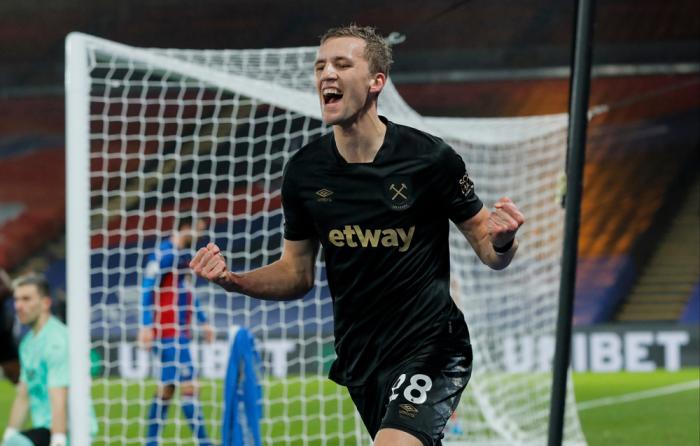 曼联觊觎西汉姆铁腰！堪称加强版费莱尼，英超赛季9球世预赛戴帽