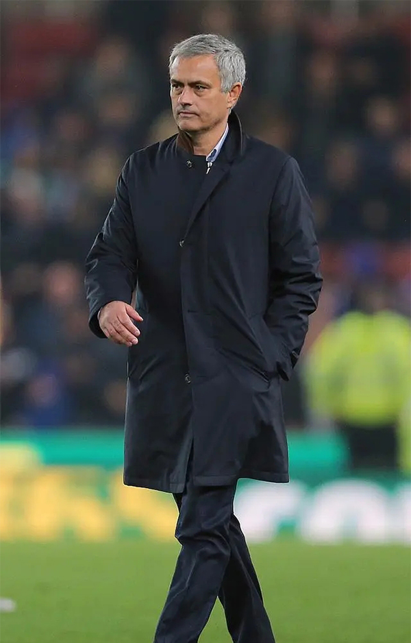 穆里尼奥：一些球员和工作人员仍然在球队 曼联不会取得成功