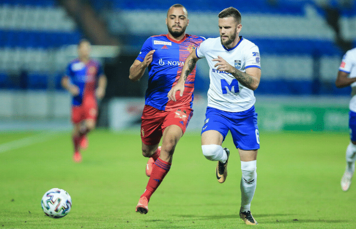 7-0！4-1！海港“一线”踢疯了：巨星8场轰10球，23岁新星连入4球