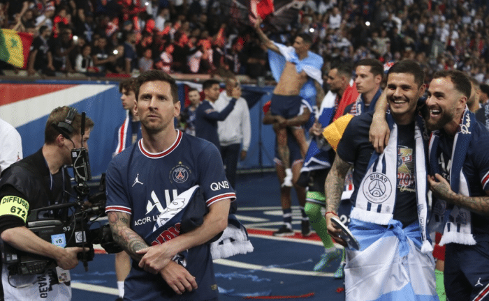 砸1.65亿欧元！曝大巴黎已搞定4大新援，内马尔+4大球星转会在即