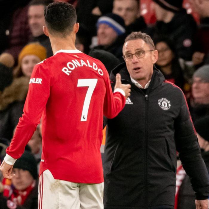 曼联欧冠淘汰赛恐遇强敌！C罗可战梅西或对旧主，3月面临魔鬼赛程