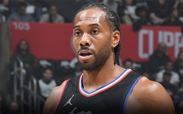 小卡曝无限期缺战，右膝屡手术，膝伤成快船冲冠大患