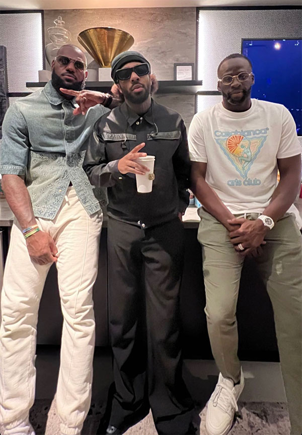 詹姆斯和格林再度同游曝光：现场观看演唱会 两人尽情摇摆又玩嗨了