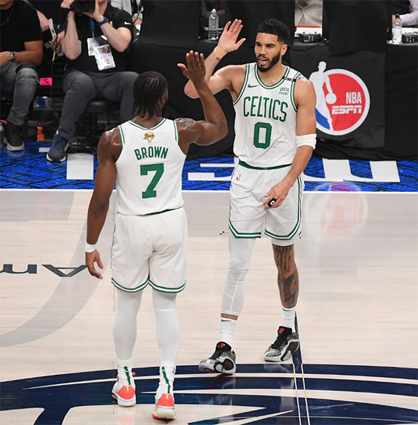 FMVP赔率更新：布朗大幅领先塔图姆 或创包揽双MVP历史