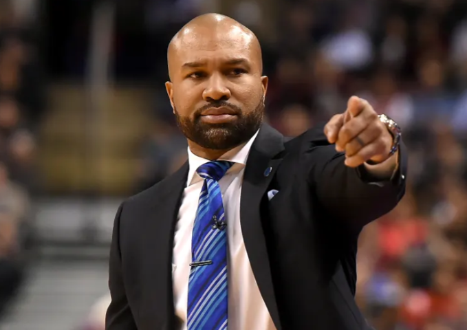 湖人名宿正式担任高中主帅：曾助科比五次夺冠 退役后执教过尼克斯