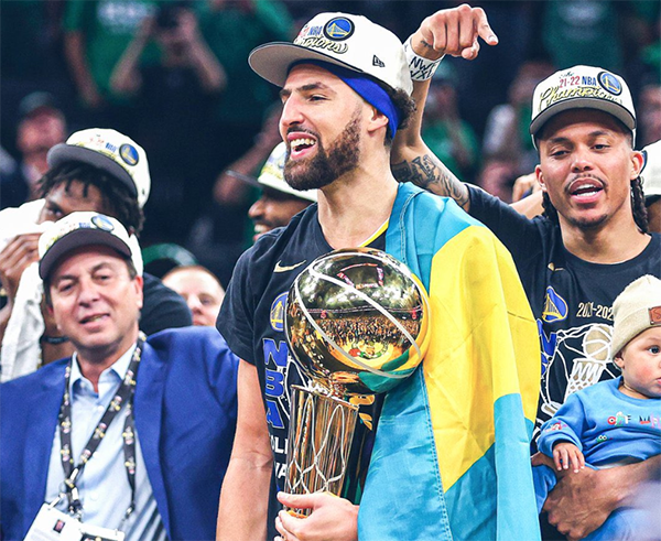 汤普森亲承会考虑加入巴哈马：对家族意义重大 有望联手艾顿戈登冲奥