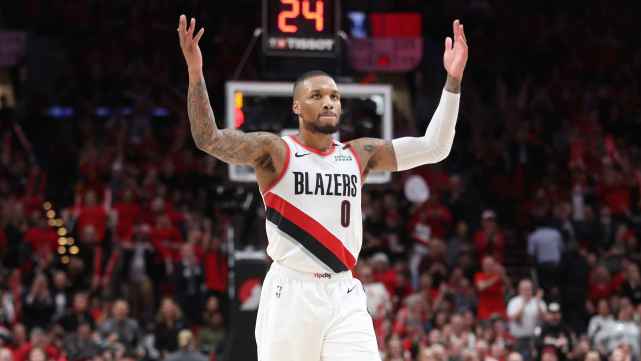 NBA现役必进名人堂的十大球星，你认为谁最有争议呢？