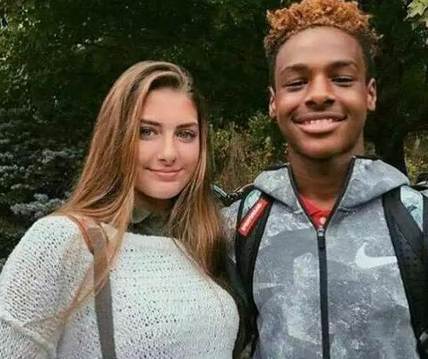 完成半月板手术的布朗尼还有机会进入NBA吗？伤病并不是他最大的阻碍