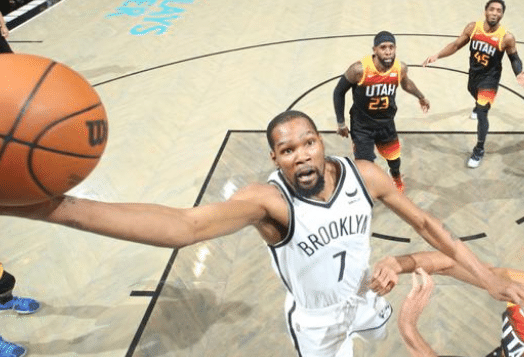 战胜爵士后，杜兰特提到西蒙斯近况，基本赛季报销了