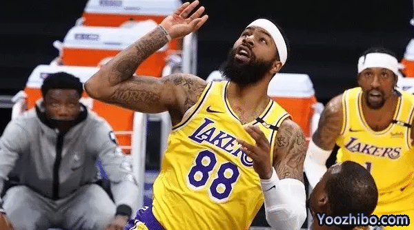 曝篮网考虑签约湖人旧将！双方已深入谈判 大莫或助杜兰特欧文冲冠