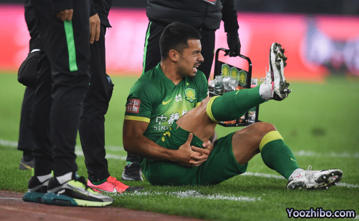 2归化国脚“废了”！留洋才是正道！前头牌射术超武磊该再出去