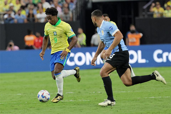 巴西无缘美洲杯四强 恩德里克首秀失常引质疑