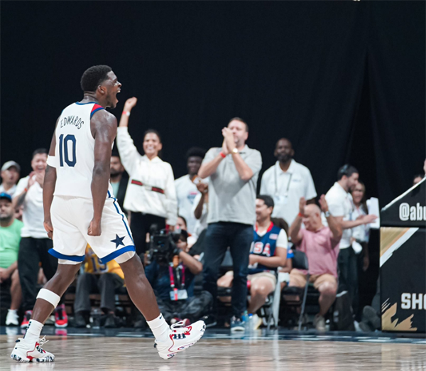 爱德华兹34分导演大逆转：与湖人新星疯狂庆祝 詹皇狂赞他杀疯了