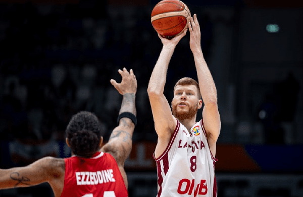 拉脱维亚男篮以109-70战胜黎巴嫩男篮 大贝尔坦斯三分7中6砍20分