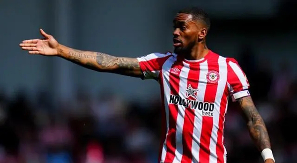 镜报：1月阿森纳计划与切尔西竞争布伦特福德前锋伊万-托尼